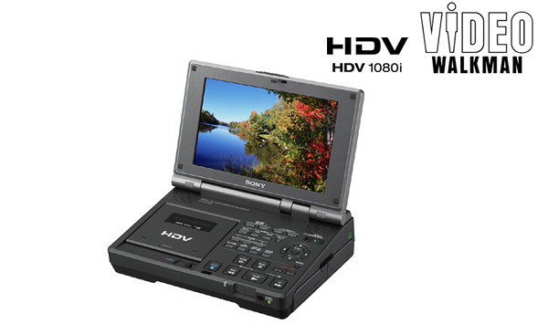 7.0型ワイド液晶搭載、HDV1080i方式のデジタルハイビジョン映像対応 HD