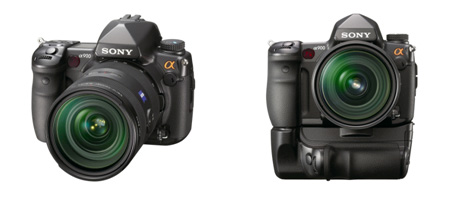 レンズ交換式デジタル一眼レフカメラ“α900”、左：Vario-Sonnar T* 24-70mm F2.8 ZA SSM（別売）付、右：Vario-Sonnar T* 24-70mm F2.8 ZA SSM/縦位置グリップ『VG-C90AM』（別売）付