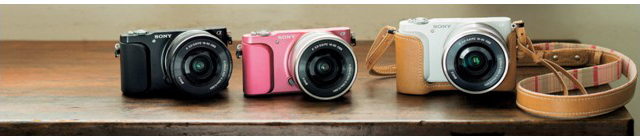 カメラ デジタルカメラ 小型軽量で高画質、“自分撮り”もしやすいミラーレス一眼カメラ『NEX-3N 