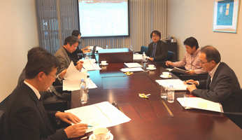 �{�R���̗l�q