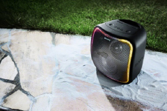 ho2Eh3\Ɠobe[ŁAƂ̒łAEghAł^Ŋy߂