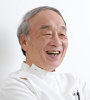 院長 浅香氏