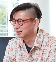 アミューズメント事業プロデュース2部 カードゲーム課 スペシャリスト 大庭 氏