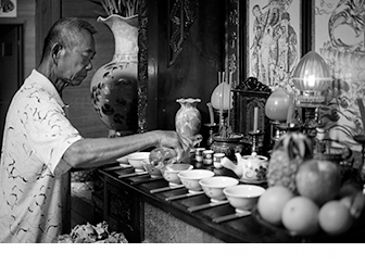 &copy; Yoshinori Nishino