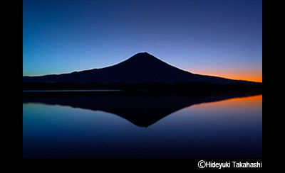 &copy; Hideyuki Takahashi