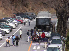 �o�X�̓���