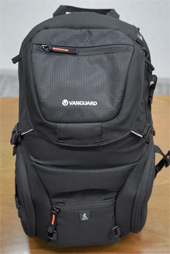 ���p�̃o�b�N�p�b�N�uKATA�v�i���݂̓}���t���b�g�ɓ����j