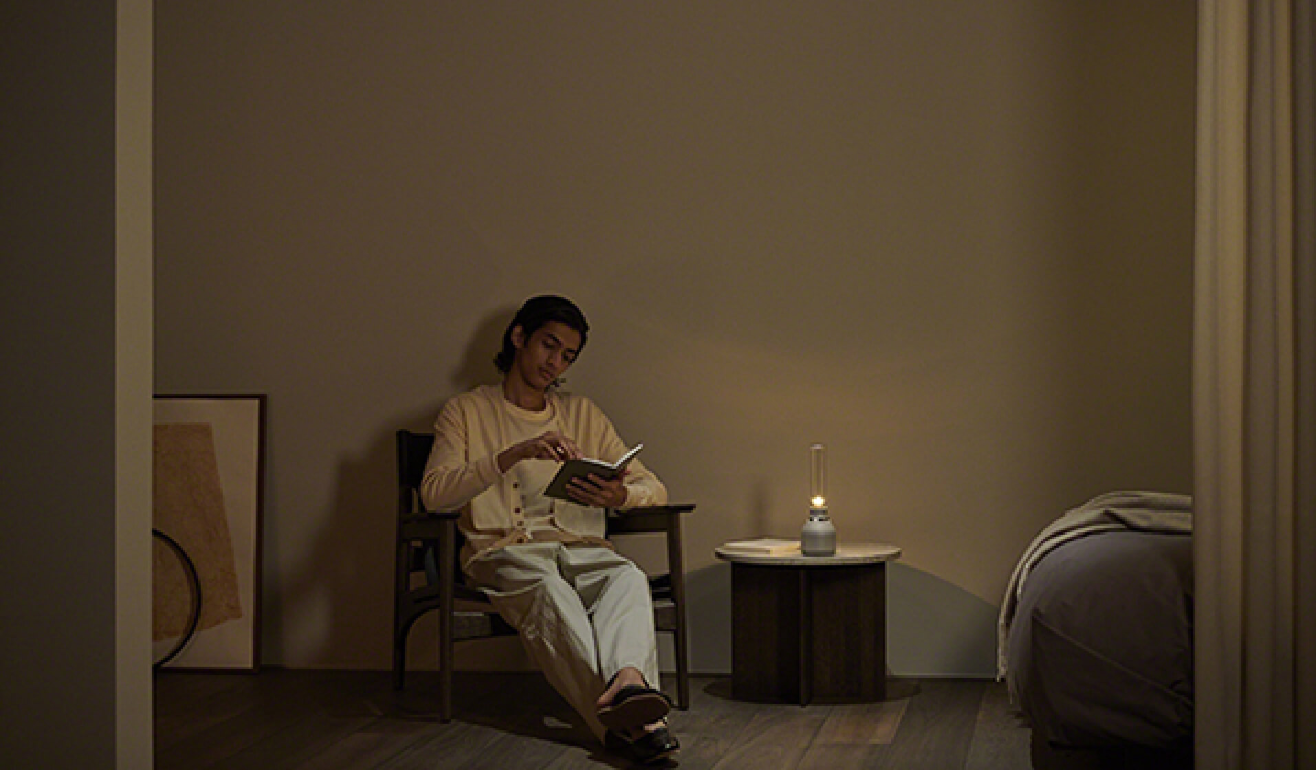 �O���X�T�E���h�X�s�[�J�[���e�[�u���̏�ɒu���Ǐ�