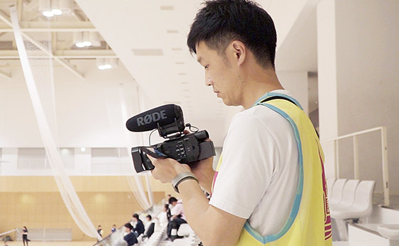 Ax700の240fpsスーパースローモーションが広げるスポーツ撮影の可能性 デジタルビデオカメラ Handycam ハンディカム ソニー