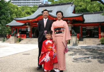 境内で記念撮影