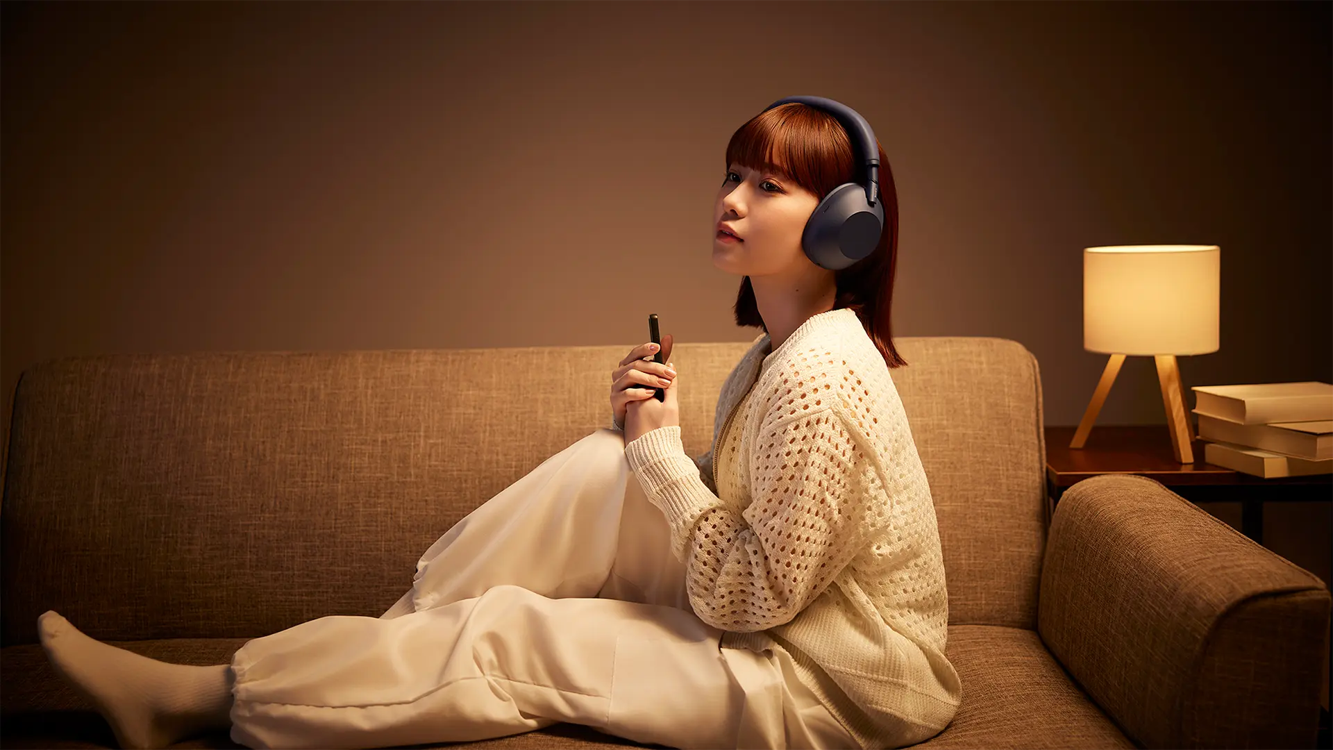 10月10日発売　SONY WH-1000XM6LM ミッドナイトブルー 20250924094709_83_.jpg