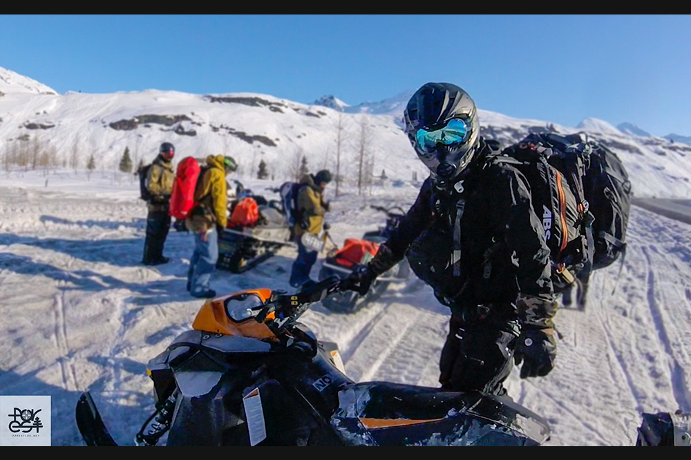 �\�j�[�l�ɂĉ摜��z��