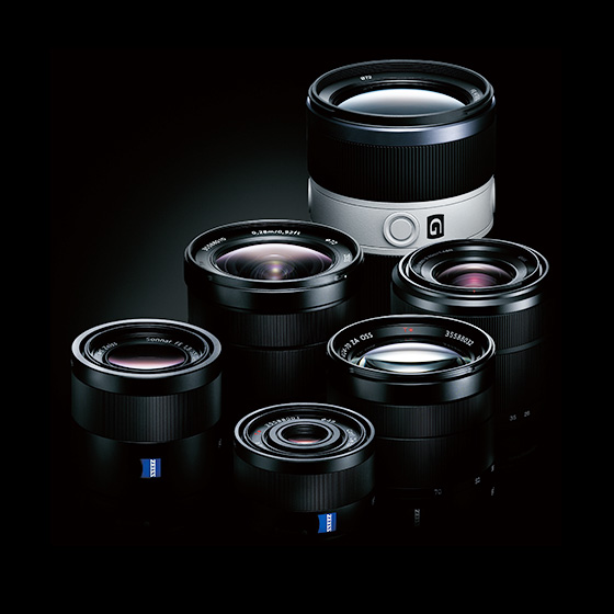 35mm�t���T�C�Y�Z���T�[�̐��\���ő���Ɉ����o���uFE�����Y�v