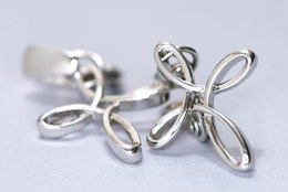 œ_: 100mm / Fl: 5.6 / Vb^[x:1/4b