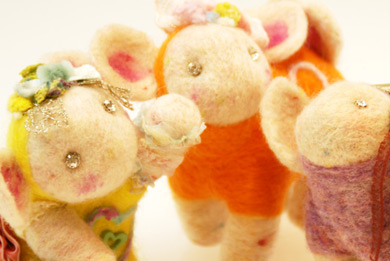 œ_: 100mm / Fl: 5.6 / Vb^[x:1/80b