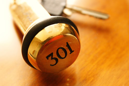 œ_: 28mm / Fl: 2.8 / Vb^[x:1/45b