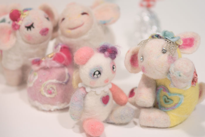 œ_: 70mm / Fl: 2.8 / Vb^[x: 1/125b