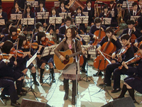 YUI�~���Z�����C�u�̖͗l���uPlay You.�v�T�C�g�Ō��J!