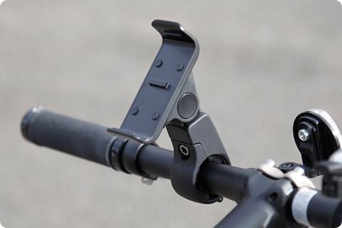 �N���[�h���ŊȒP���t��