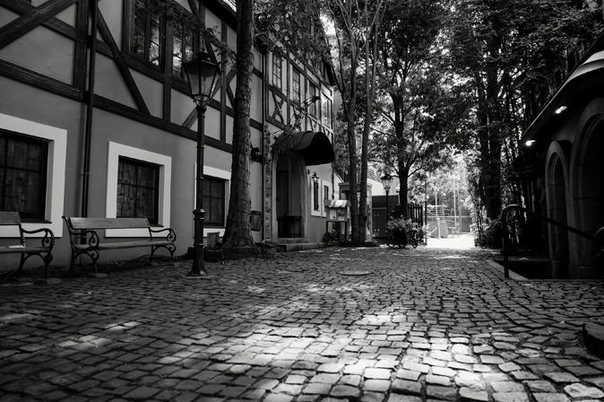 B邽߂1F֊s͂肷΁A͂ƈo