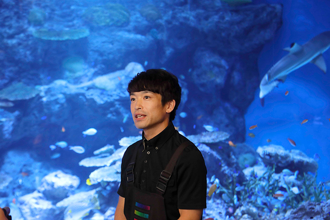 飼育員の風間さん