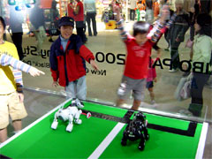 �e�N�m���W�[�]�[��