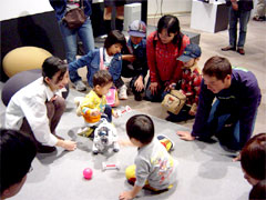 �e�N�m���W�[�]�[��