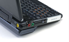 2.4GHz���C�����XLAN PC�J�[�h�Ή��B