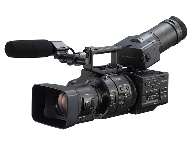 NEX-FS700R/NEX-FS700RH | ラージセンサーカメラ | ソニー