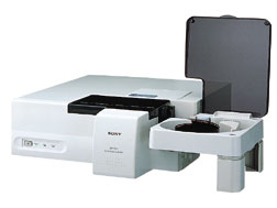 ���ʐ^��UY-S90�ɑ���������Ԃł��B