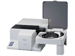 ���ʐ^�́A�t���̃t�B�����g���CUYA-S77TR�𑕒�������Ԃł��B