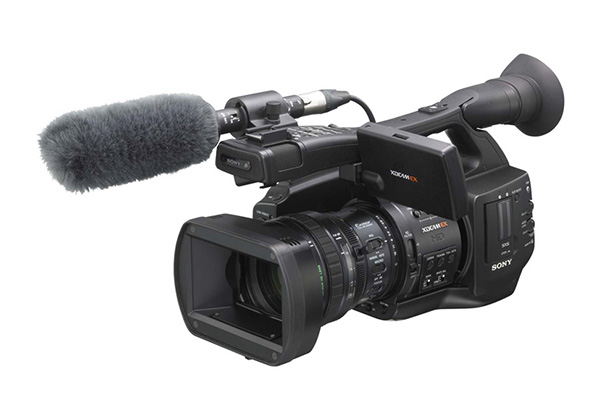 XDCAM EX�J���R�[�_�[PMW-EX1R�i�ʔ��j�Ƃ̑g�ݍ��킹��