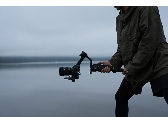  ʐ^̃Y͕ʔFE 24-70mm F2.8 GM IIł