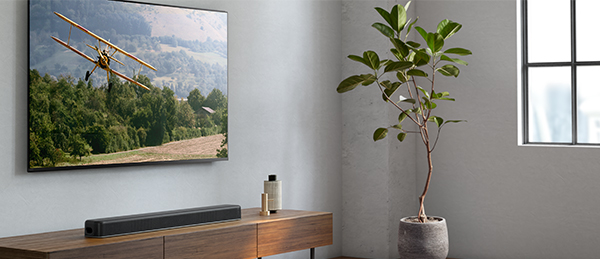 �� �e���r�̏��i�摜��X85L�V���[�Y�ł��B�T�E���h�o�[�i�ʔ��j��HT-X8500�ł�