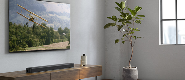 �� �e���r�̏��i�摜��X80K/LB�V���[�Y�ł��B�T�E���h�o�[�i�ʔ��j��HT-X8500�ł�