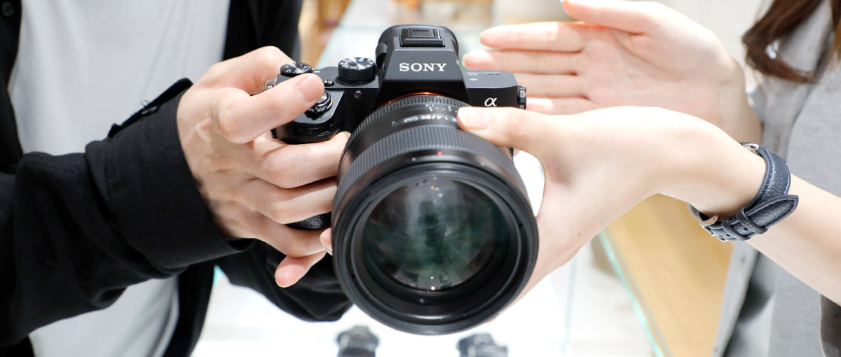 �y��l�̃\�j�[�z�\�j�[�ƑΘb�����ԁB�V�����̌��Ɛ[���[�����B