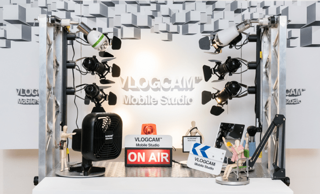 VLOGCAM™ Mobile Studio