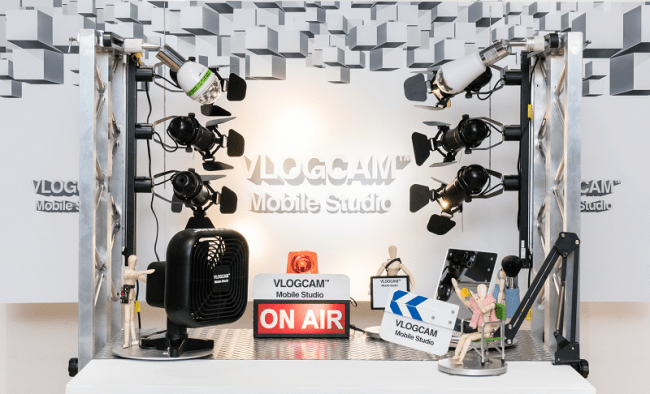 VLOGCAM&trade; Mobile Studio