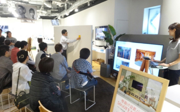 �e���r�̕Ǌ|���ݒu������^���k��