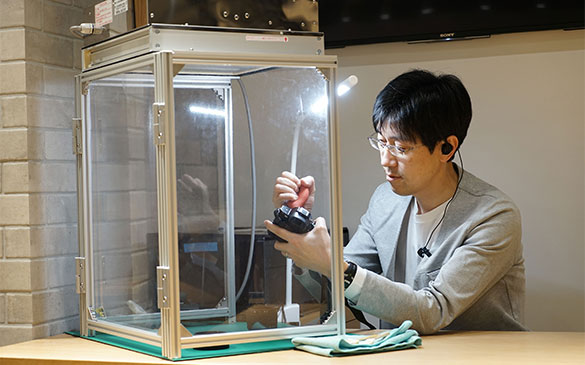 �J�����E�����Y��������̌���