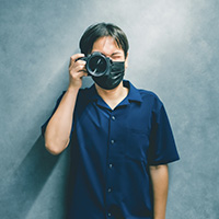 �}���`�N���G�C�^�[ Kiona