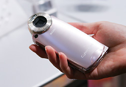 ���ʐ^-�T�C�o�[�V���b�g