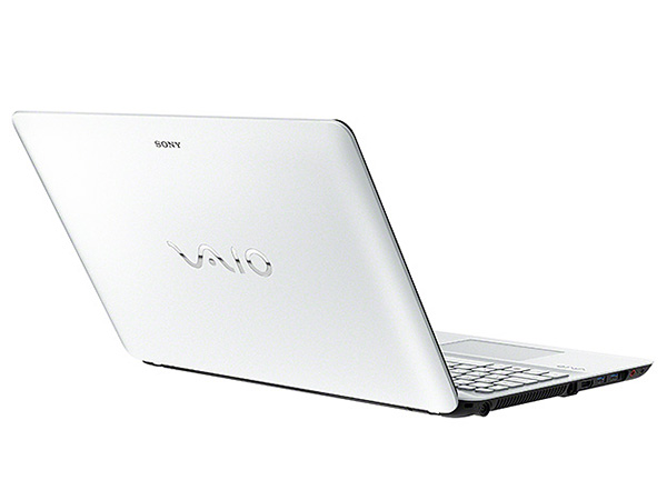 SONY VAIO FIT 15E / SVF152C16N約26kg