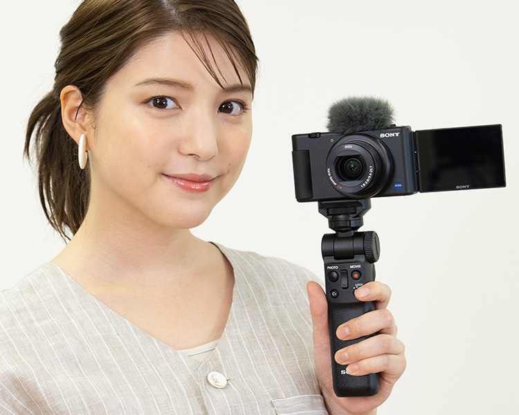 川島海荷はじめてのvlog公開中 Vlogcamスペシャルサイト デジタルカメラ Vlogcam ソニー