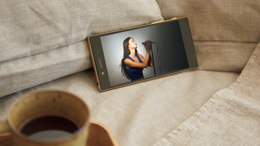 フロントステレオスピーカー